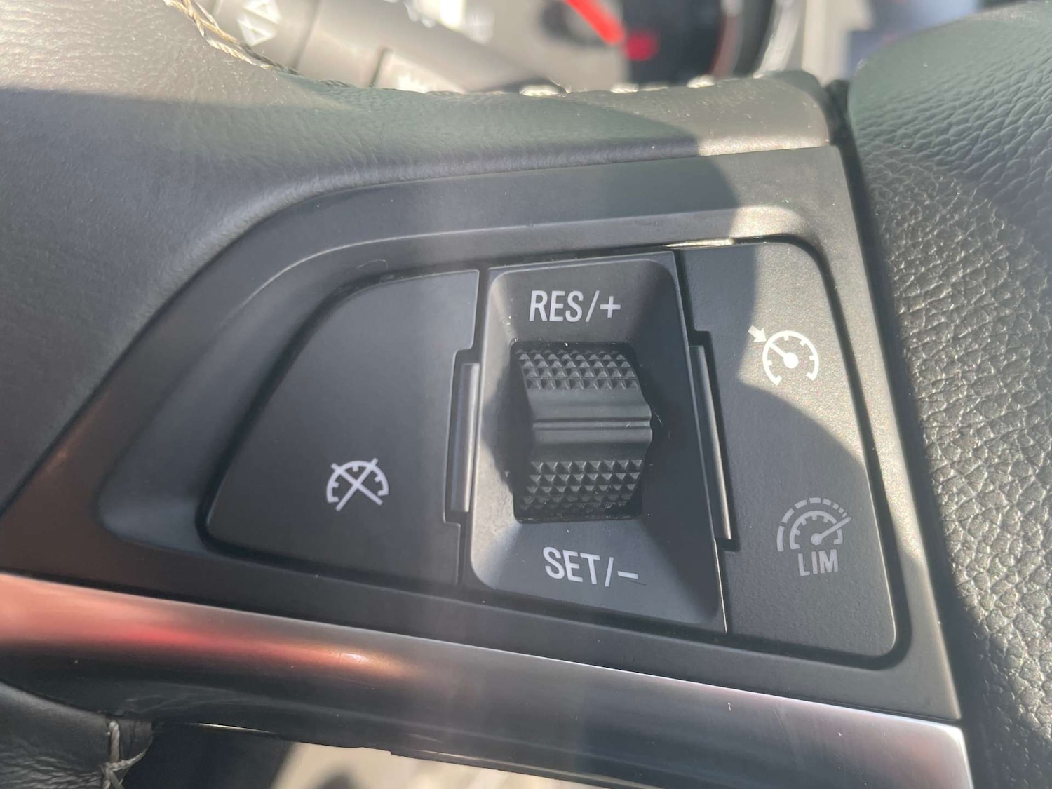 Used Vauxhall Mokka 2015 for sale - 76625881: Photo 13