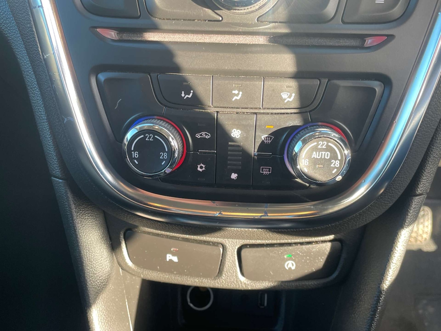 Used Vauxhall Mokka 2015 for sale - 76625881: Photo 17