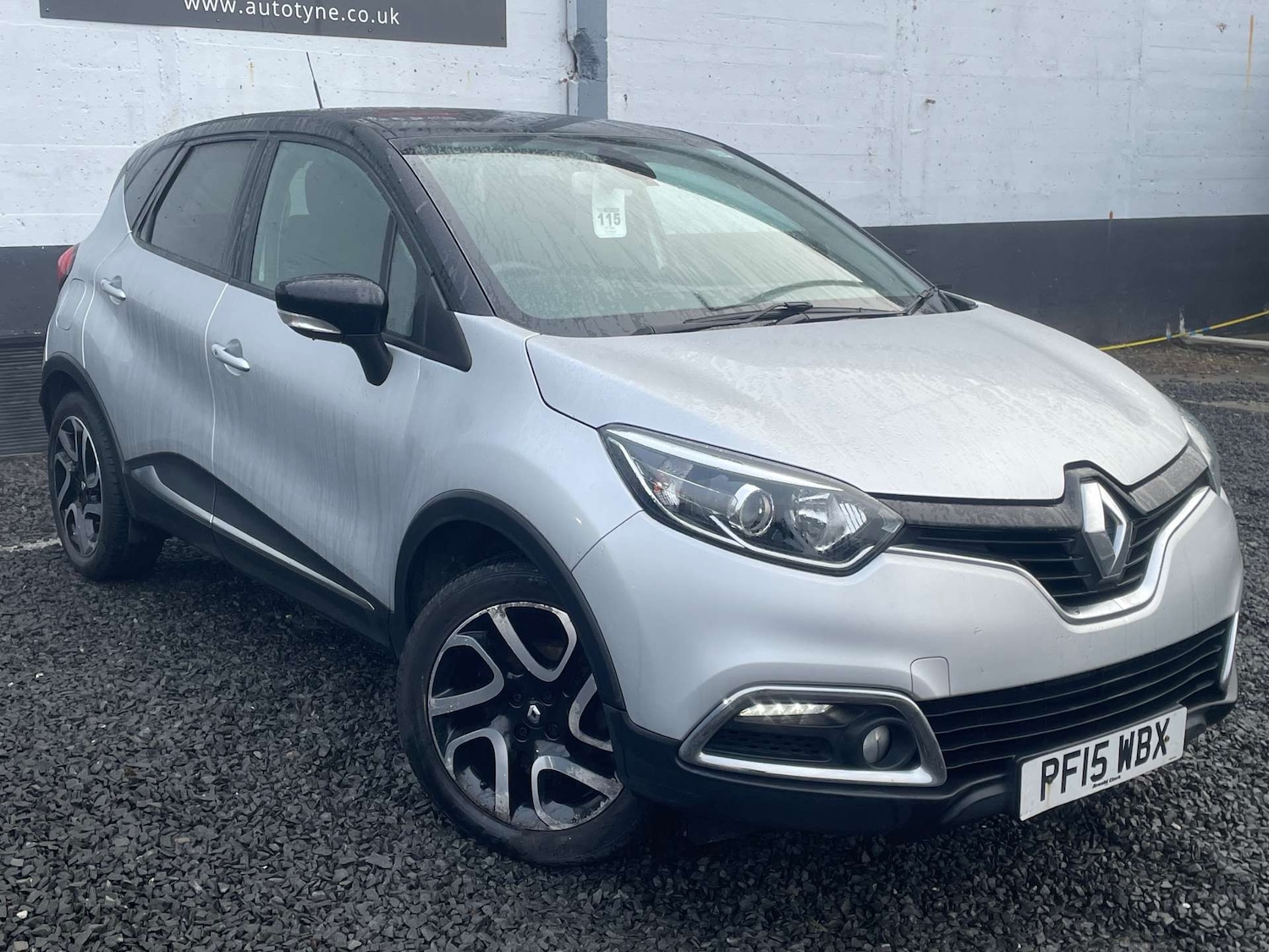 Used Renault Captur 2015 for sale - 77975427: Photo 1
