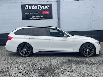 Used BMW 3 Series 2015 for sale - 76157410: Photo