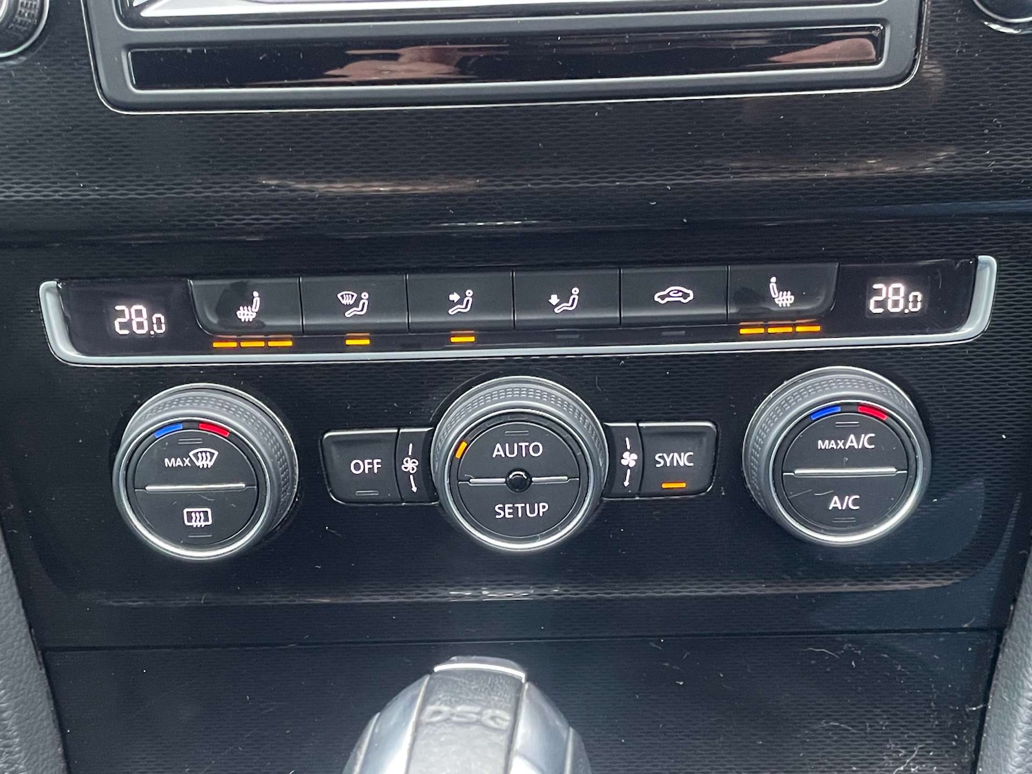 Used Volkswagen Golf 2014 for sale - 77470094: Photo 21