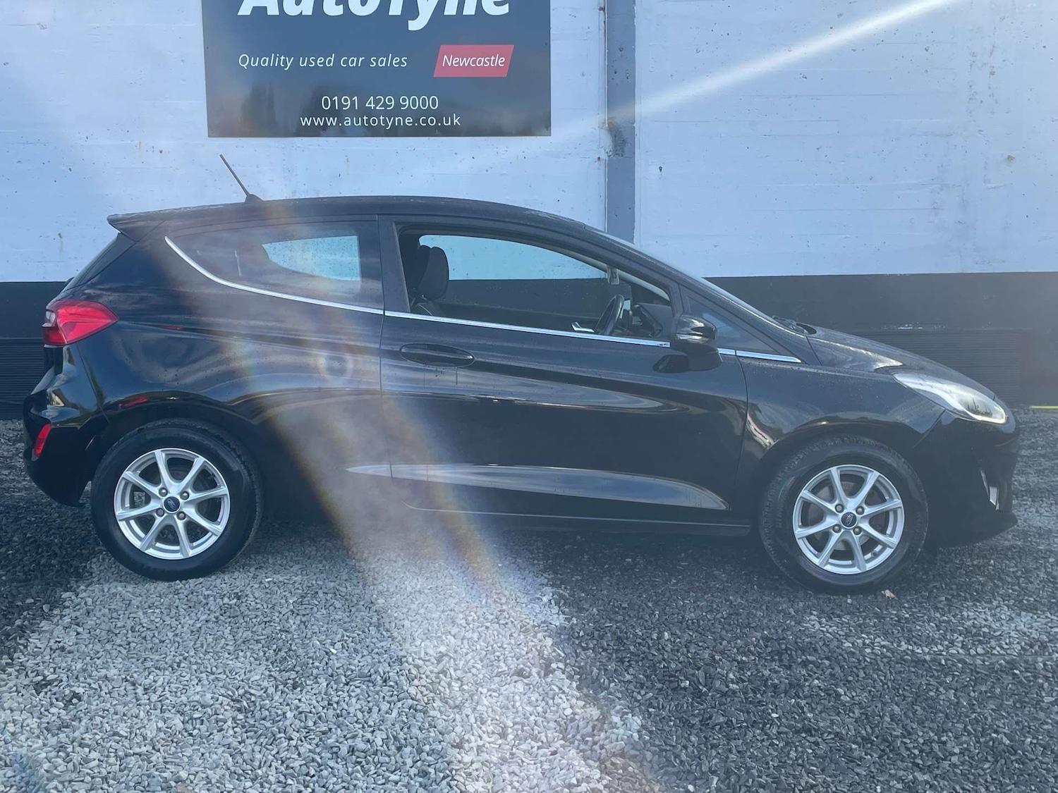 Used Ford Fiesta 2018 for sale - 77975412: Photo 4