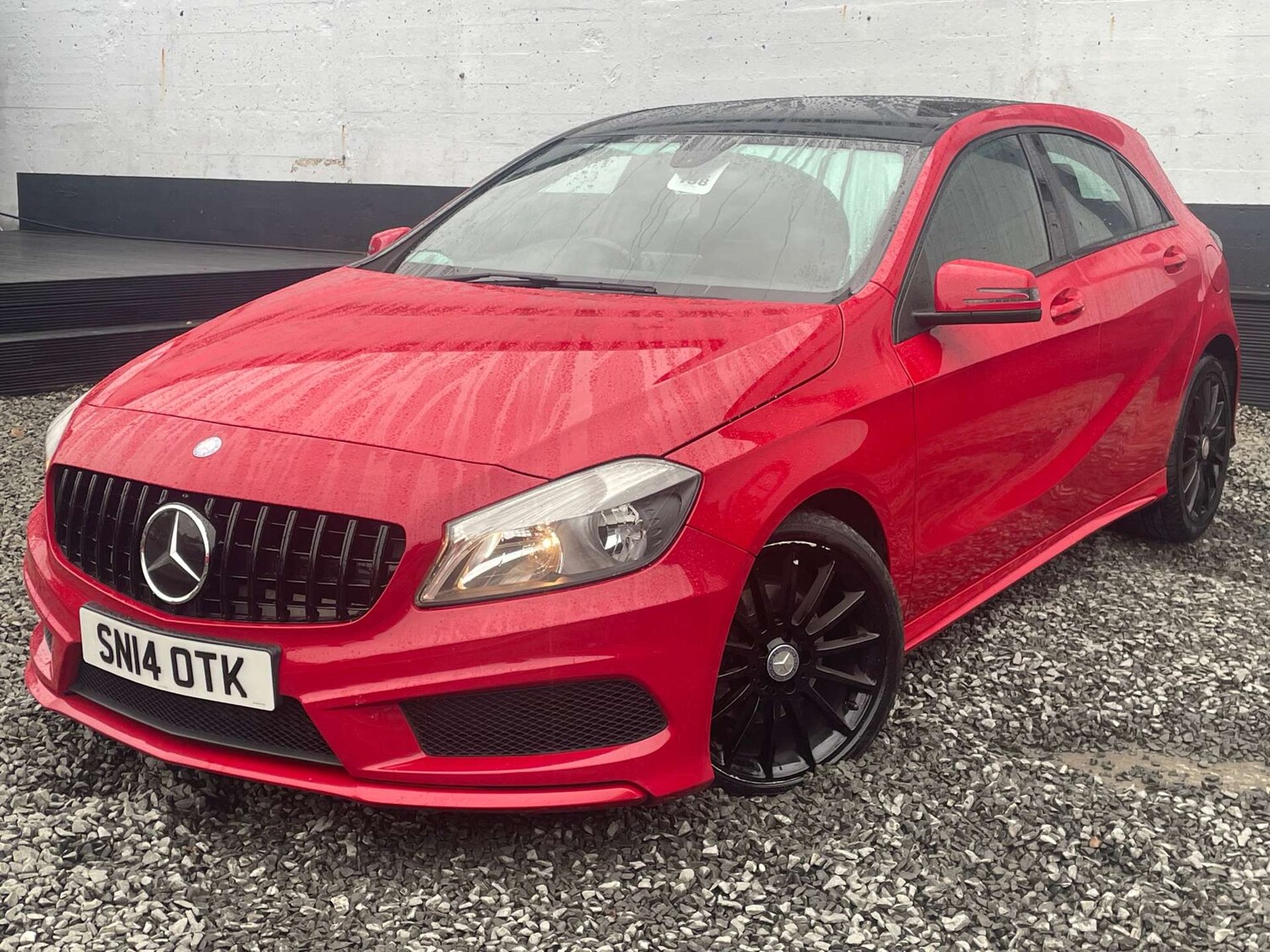 Used Mercedes-Benz A-Class 2014 for sale - 76157411: Photo 3