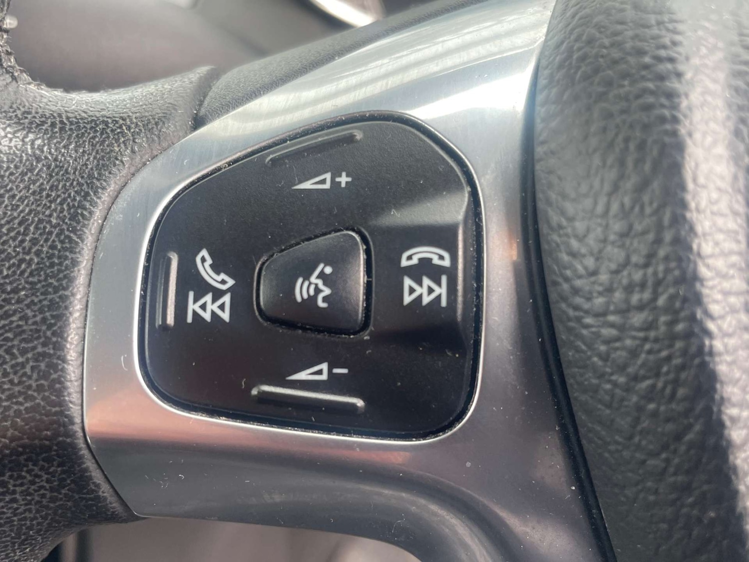 Used Ford Fiesta 2014 for sale - 76601673: Photo 13