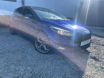 Used Ford Focus 2017 for sale - 75700400: Photo