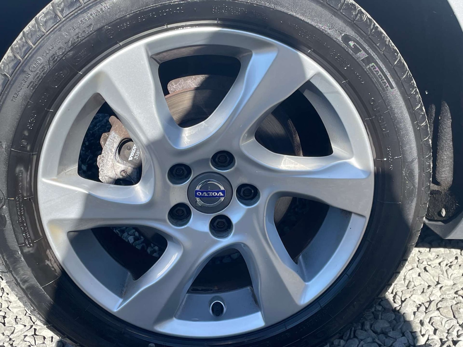 Used Volvo V40 2015 for sale - 76601463: Photo 13