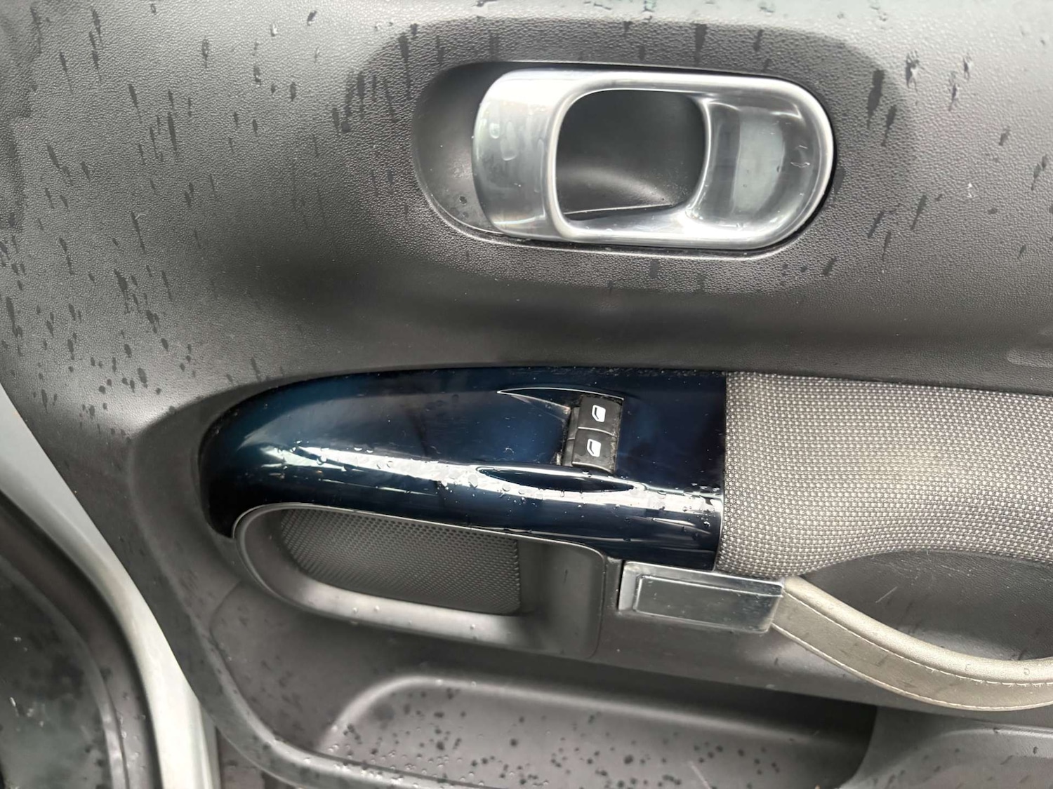 Used Citroen C4 Cactus 2017 for sale - 77523361: Photo 9