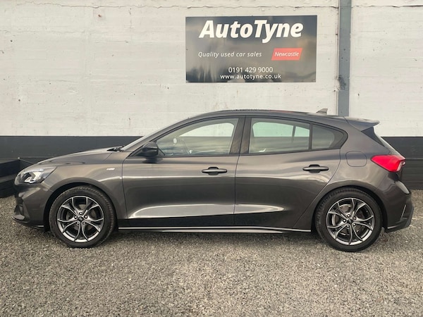 Used Ford Focus 2020 for sale - 76105322: Photo 5