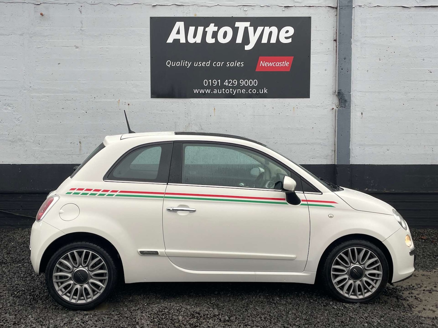 Used Fiat 500 2015 for sale - 77502061: Photo 5