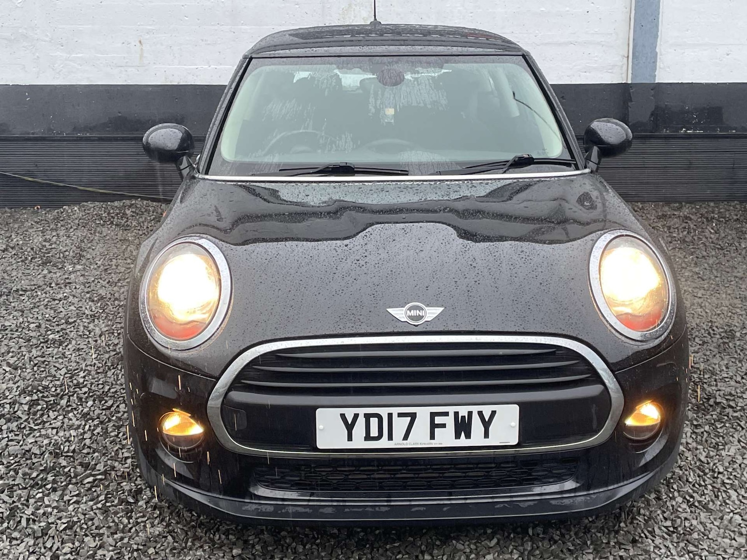 Used MINI Hatch 2017 for sale - 76948221: Photo 2