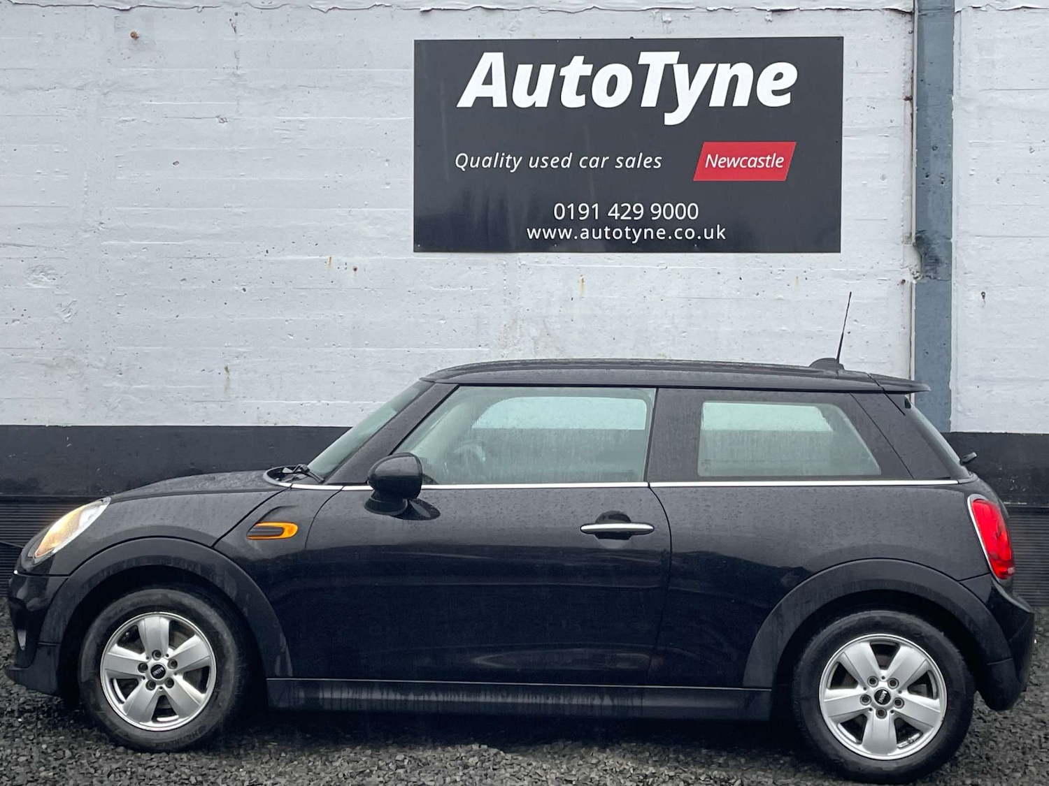 Used MINI Hatch 2017 for sale - 76948221: Photo 6