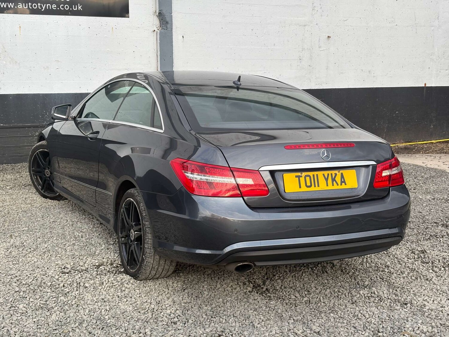 Used Mercedes-Benz E Class 2012 for sale - 77655550: Photo 6