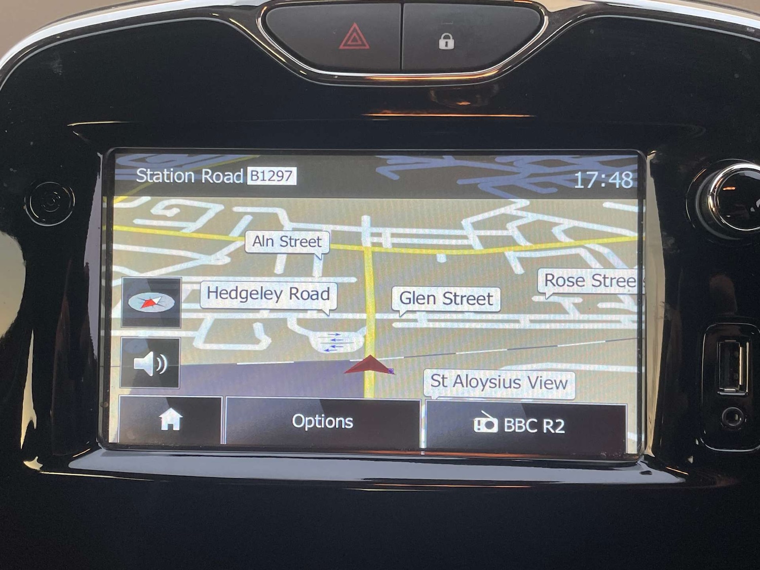 Used Renault Clio 2014 for sale - 77990029: Photo 23