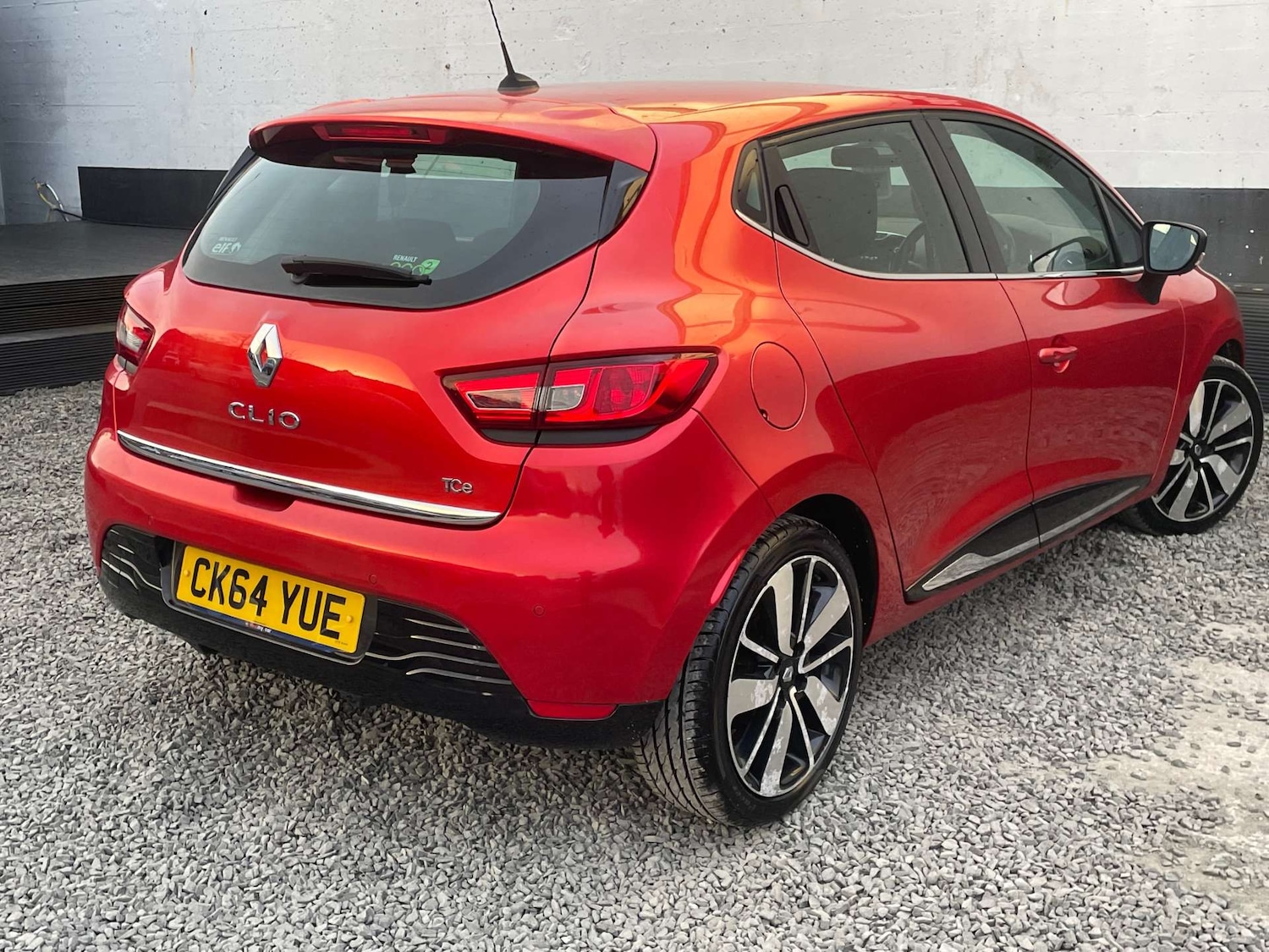 Used Renault Clio 2014 for sale - 77990029: Photo 6