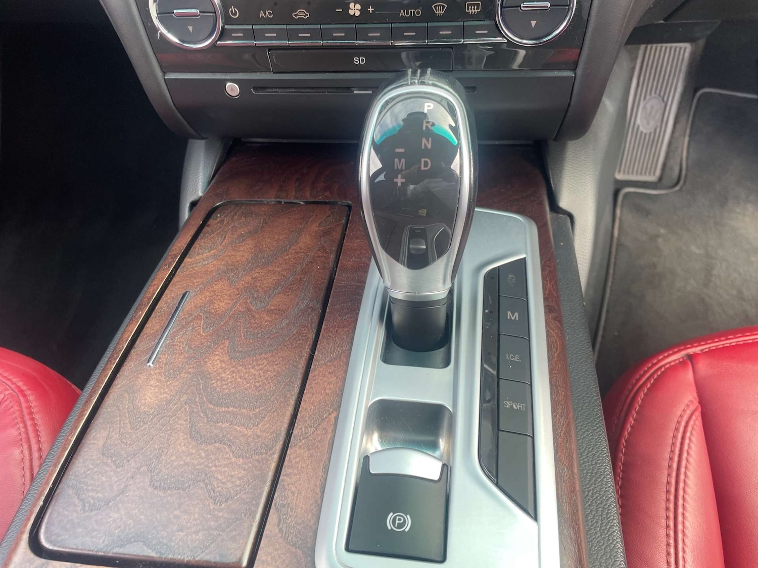Vehicle 27