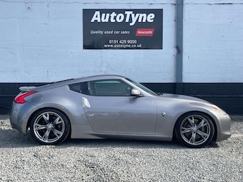 Used Nissan 370 Z 2009 for sale - 78330461: Photo