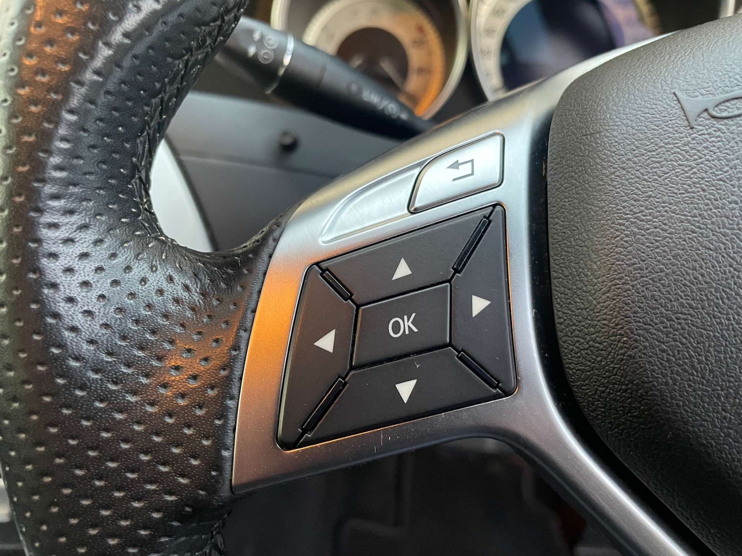 Used Mercedes-Benz C Class 2012 for sale - 76481422: Photo 20