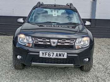 Used Dacia Duster 2017 for sale - 74882595: Photo