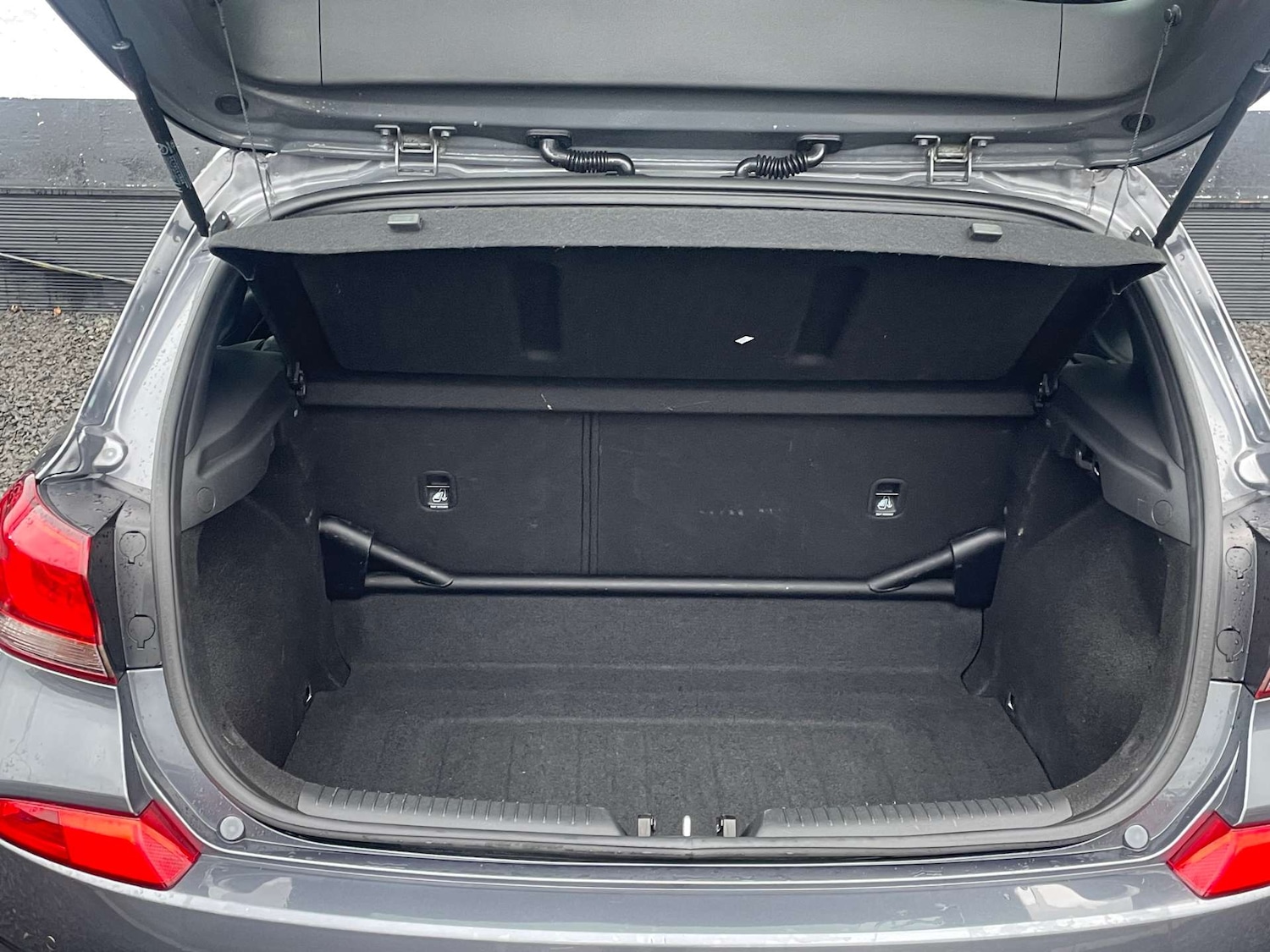 Used Hyundai i30 2018 for sale - 77148663: Photo 12