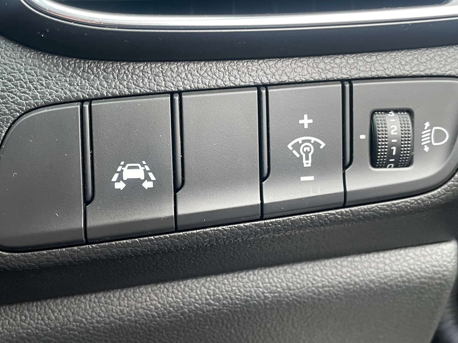 Used Hyundai i30 2018 for sale - 77148663: Photo 23