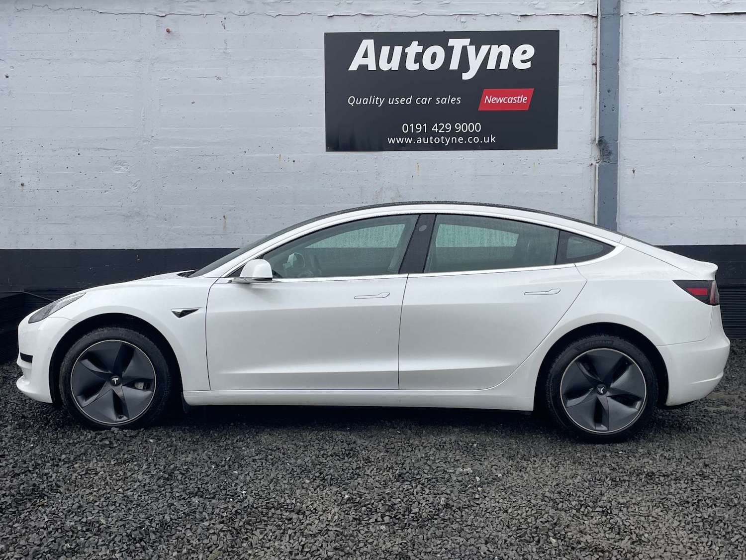 Used Tesla Model 3 2020 for sale - 77173429: Photo 4