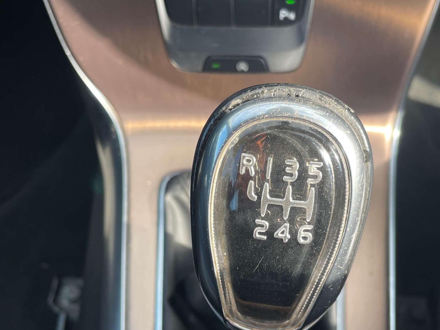 Used Volvo V40 2014 for sale - 76601487: Photo 19