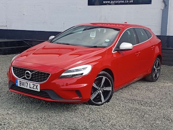 Used Volvo V40 2017 for sale - 75421244: Photo