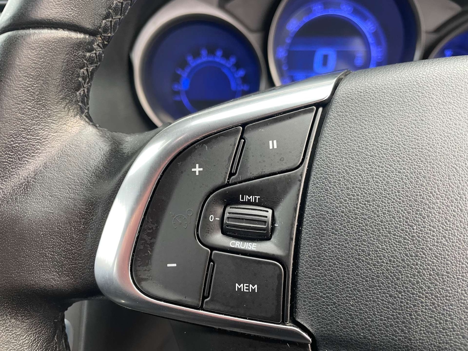 Used Citroen C4 2015 for sale - 77195832: Photo 17