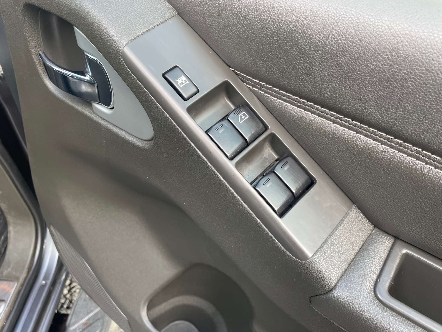 Used Nissan Navara 2014 for sale - 77590557: Photo 19