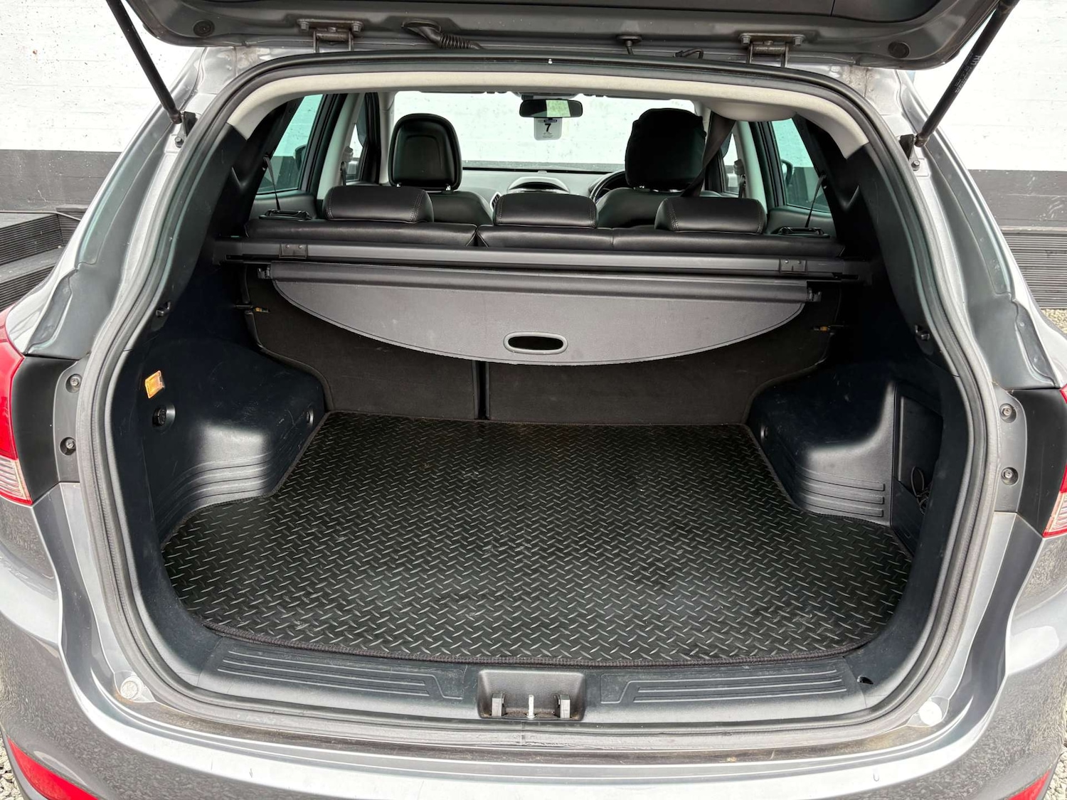 Used Hyundai Ix35 2013 for sale - 76601795: Photo 8