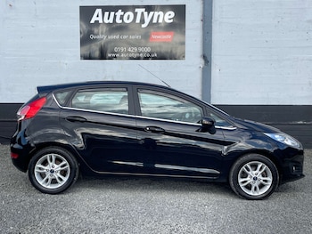 Used Ford Fiesta 2015 for sale - 76601624: Photo