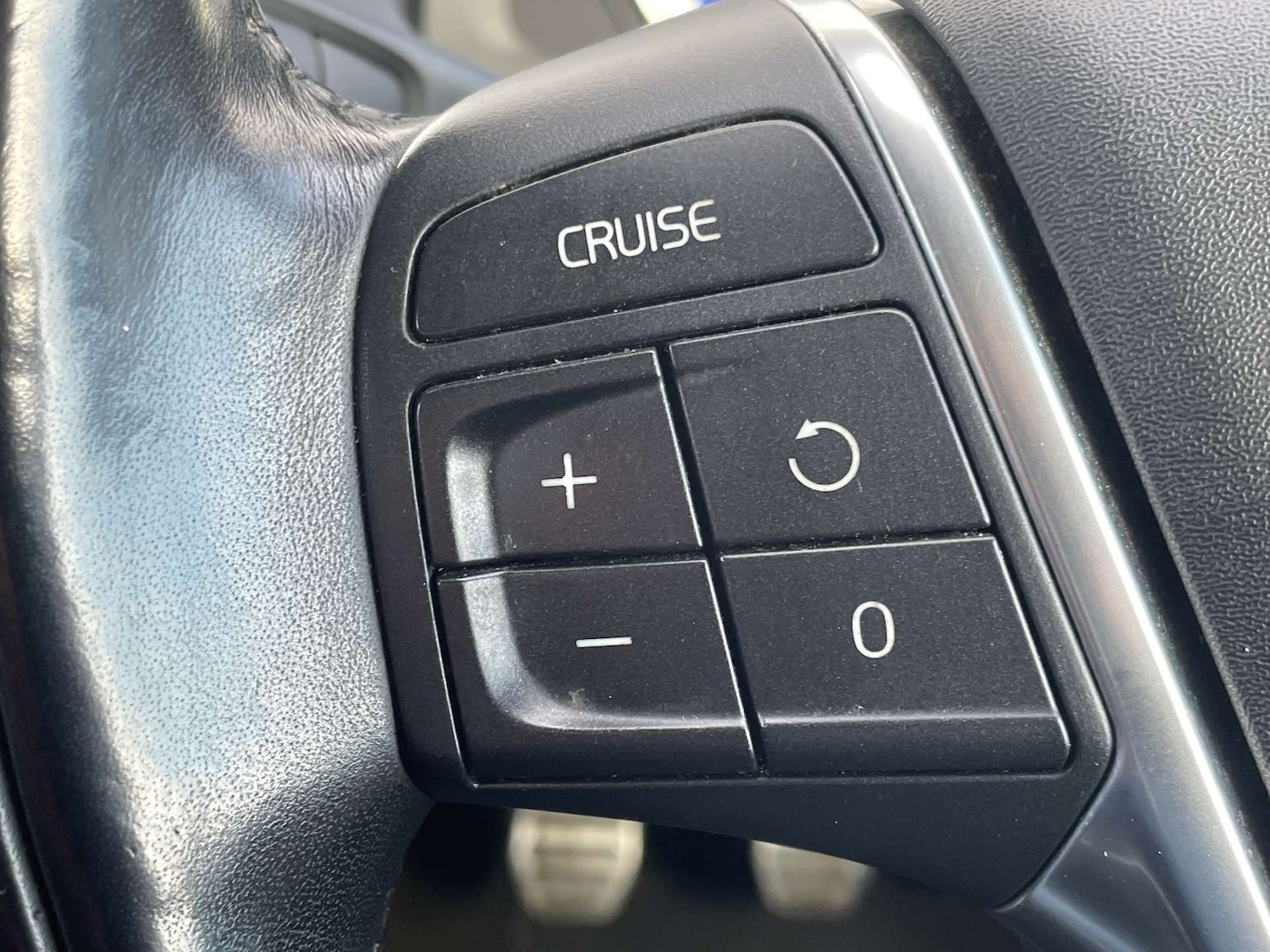 Used Volvo XC60 2012 for sale - 77745602: Photo 16