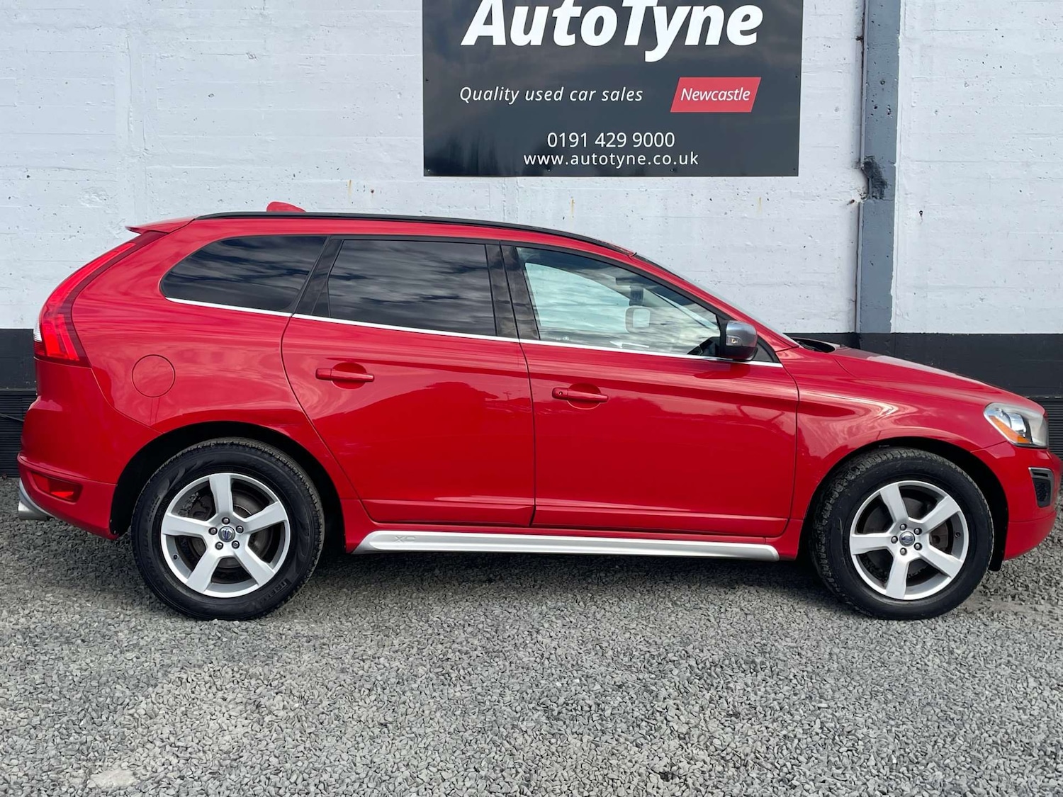 Used Volvo XC60 2012 for sale - 77745602: Photo 4