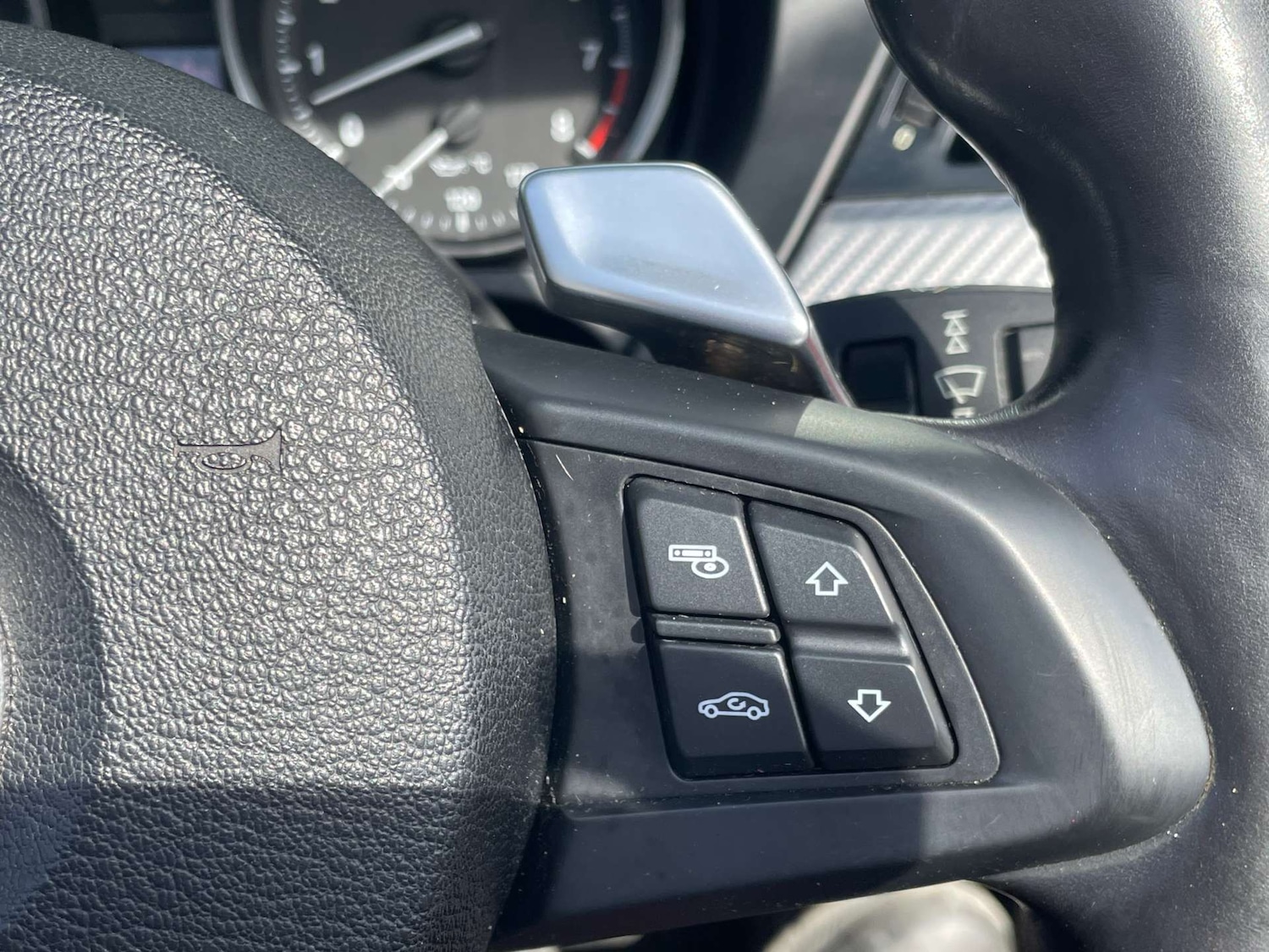 Used BMW Z4 2011 for sale - 77934070: Photo 28