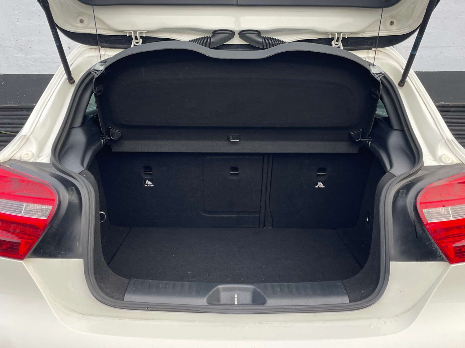 Used Mercedes-Benz A-Class 2014 for sale - 77022423: Photo 12