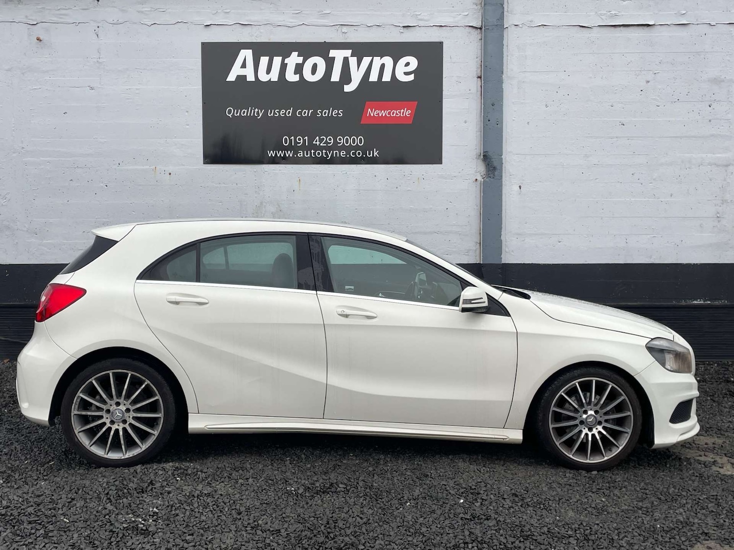 Used Mercedes-Benz A-Class 2014 for sale - 77022423: Photo 5