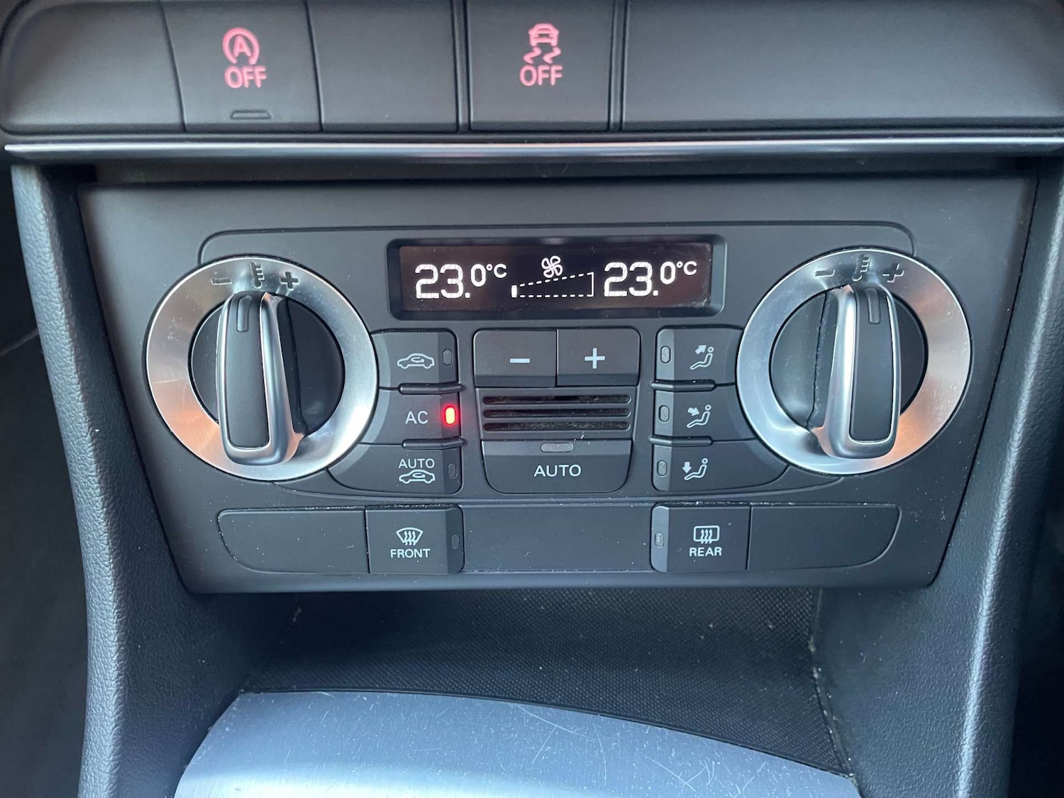 Used Audi Q3 2013 for sale - 77749094: Photo 13