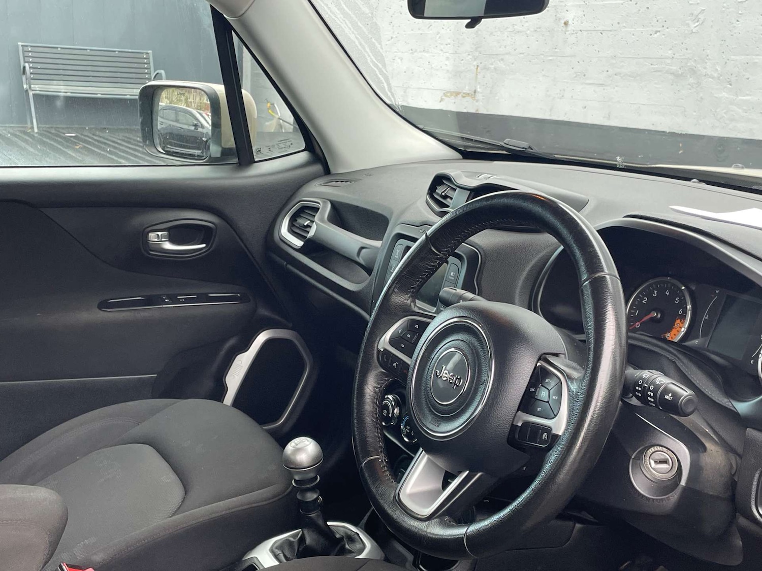Used Jeep Renegade 2015 for sale - 77104187: Photo 10