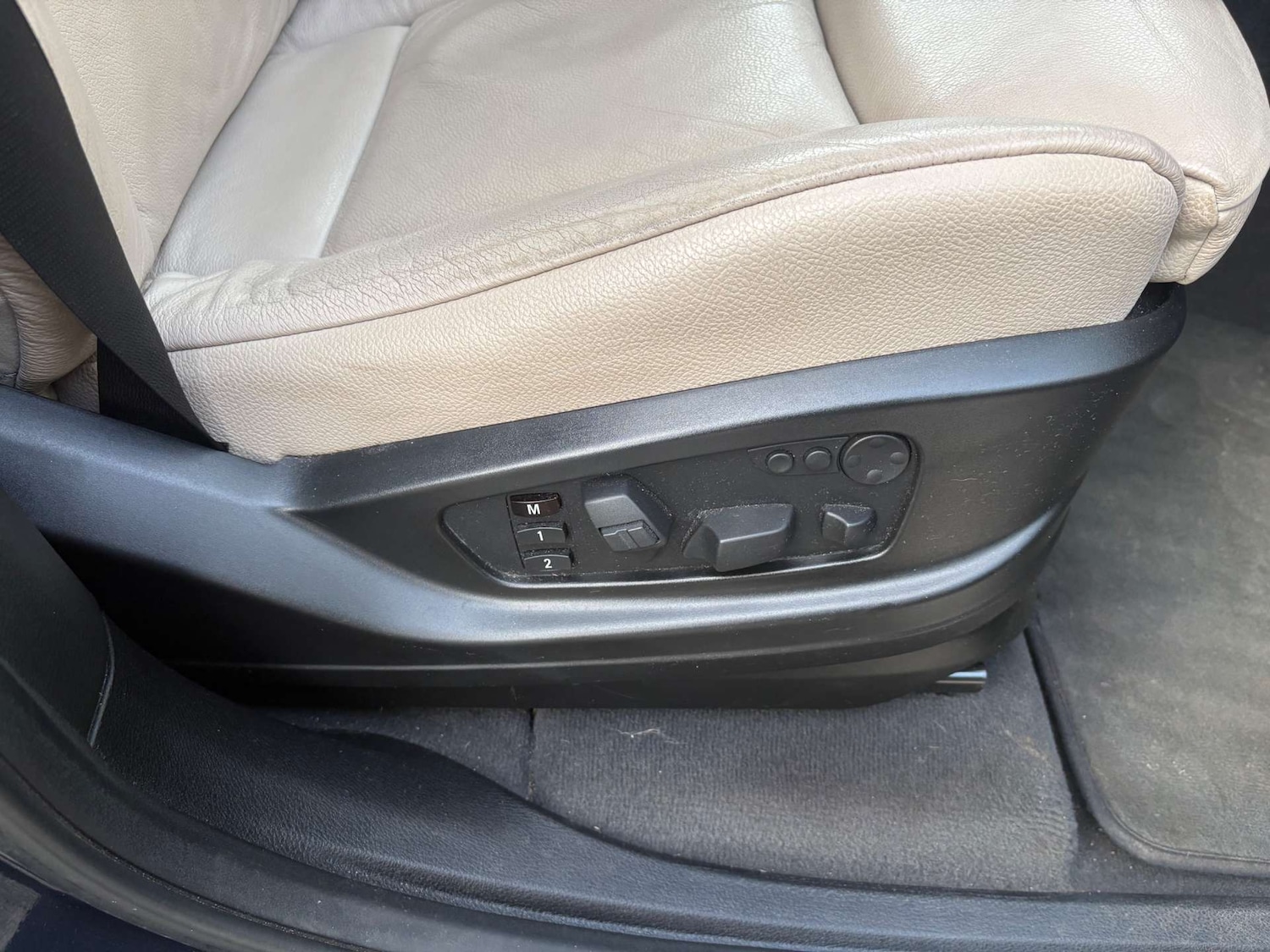 Used BMW X5 2010 for sale - 77681228: Photo 14