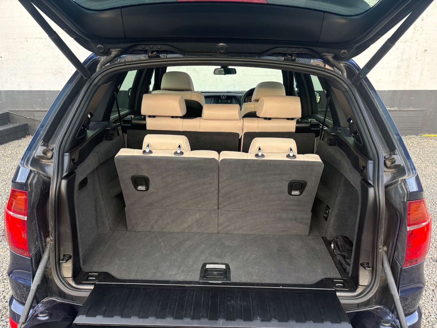 Used BMW X5 2010 for sale - 77681228: Photo 9