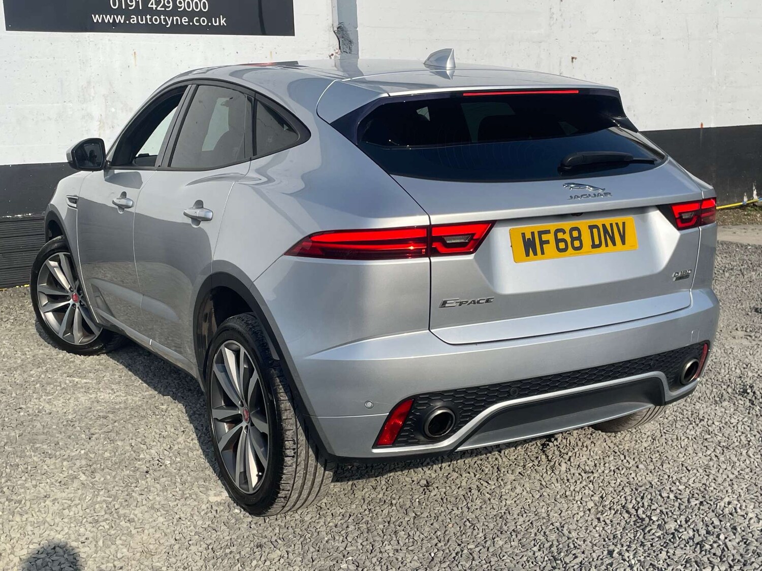 Used Jaguar E-Pace 2018 for sale - 78167845: Photo 8