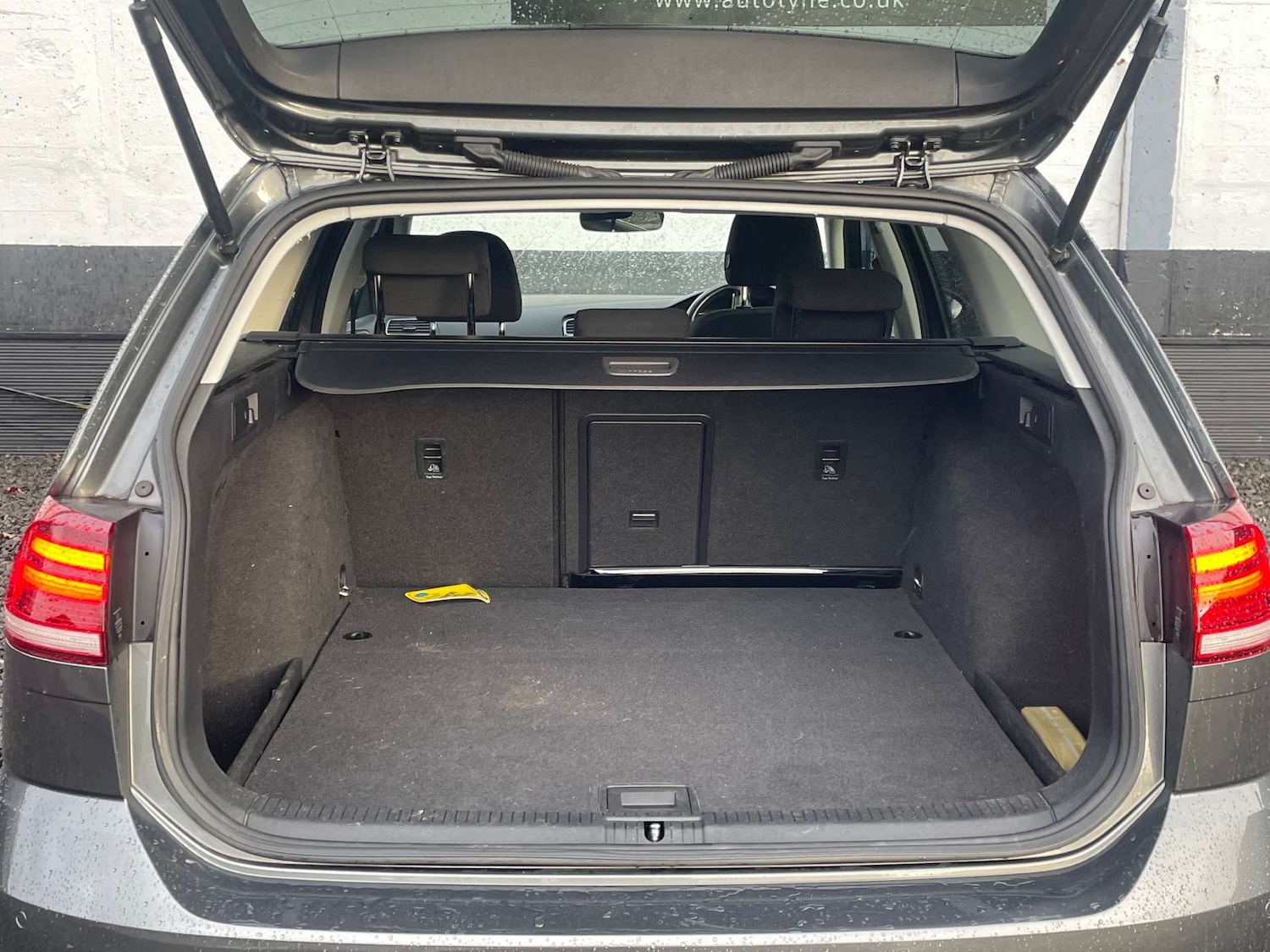 Used Volkswagen Golf 2018 for sale - 76854627: Photo 12