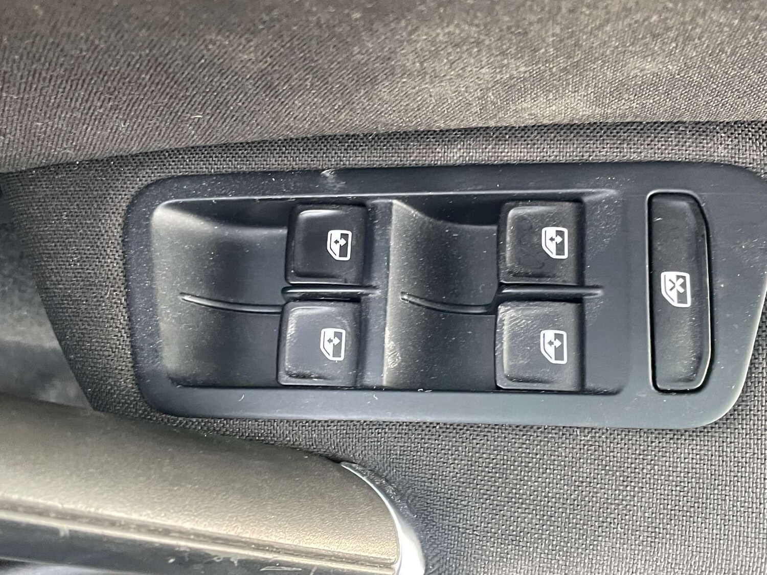 Used Volkswagen Golf 2018 for sale - 76854627: Photo 18