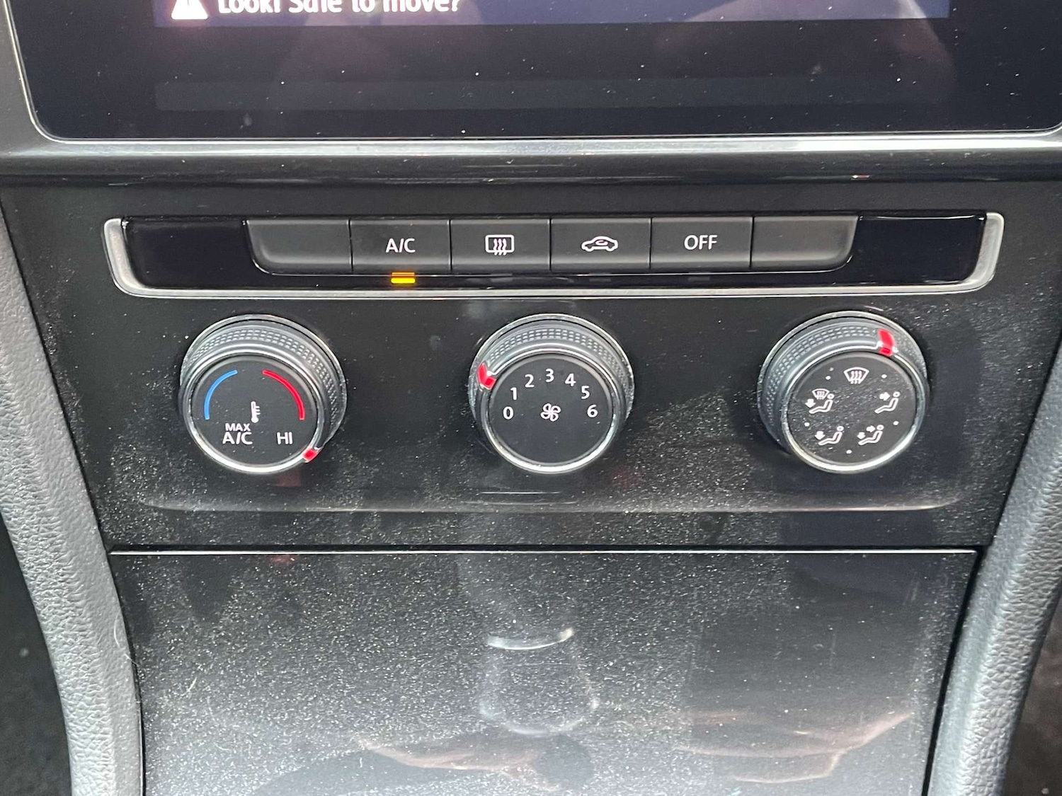 Used Volkswagen Golf 2018 for sale - 76854627: Photo 25