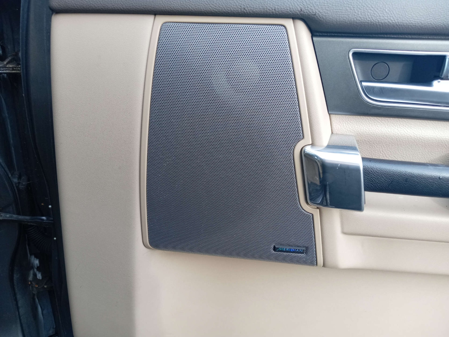 Used Land Rover Discovery 2015 for sale - 77104182: Photo 17