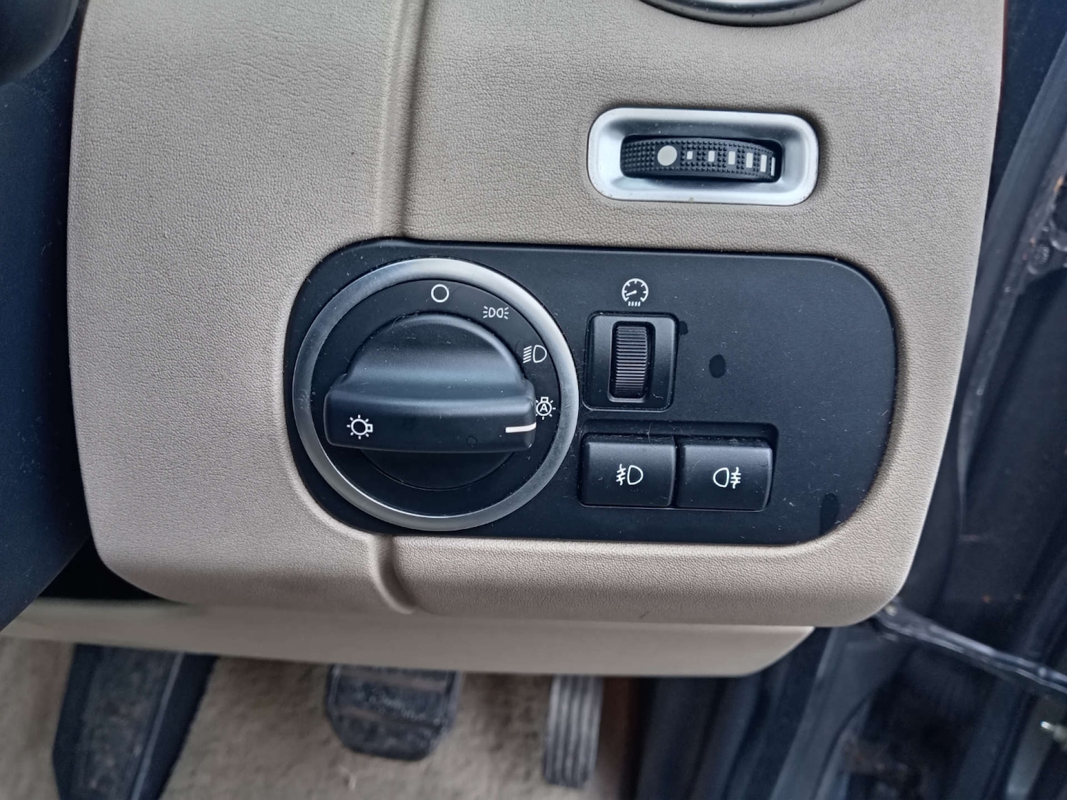 Used Land Rover Discovery 2015 for sale - 77104182: Photo 18