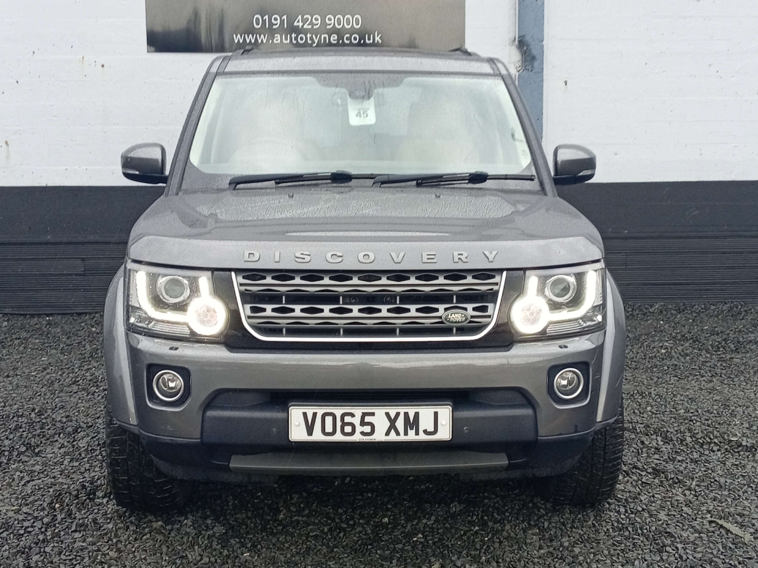 Used Land Rover Discovery 2015 for sale - 77104182: Photo 2