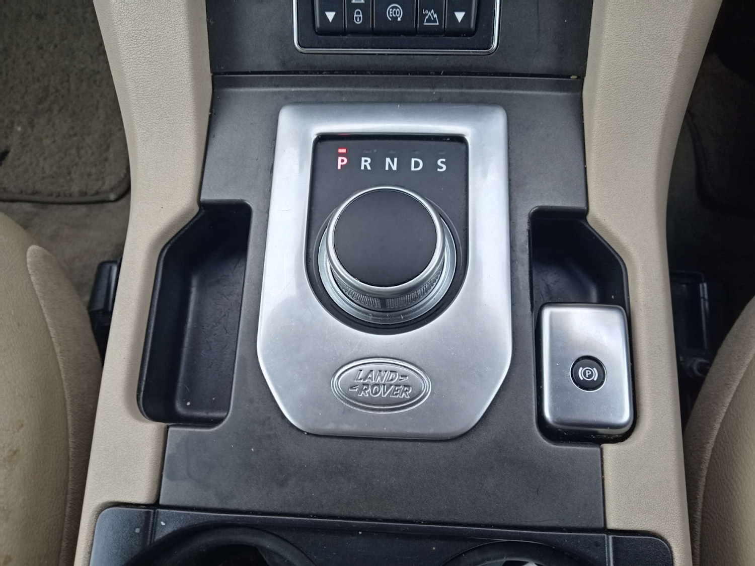 Used Land Rover Discovery 2015 for sale - 77104182: Photo 28