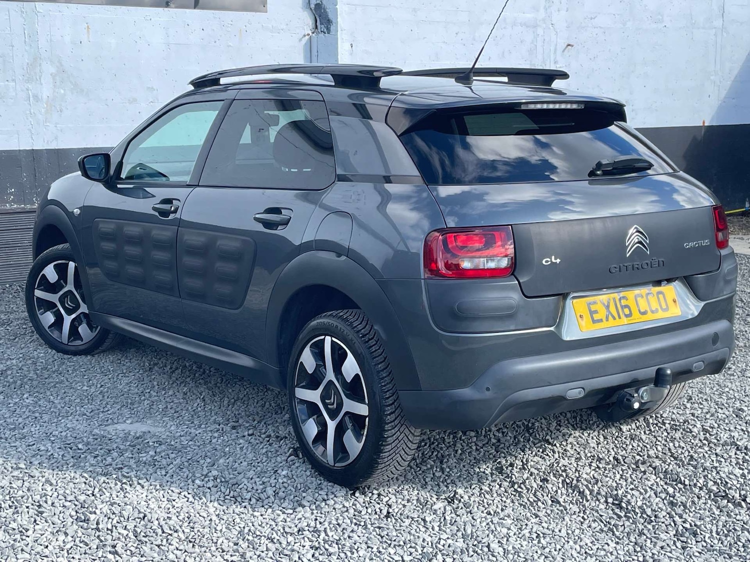 Used Citroen C4 Cactus 2016 for sale - 77818845: Photo 8