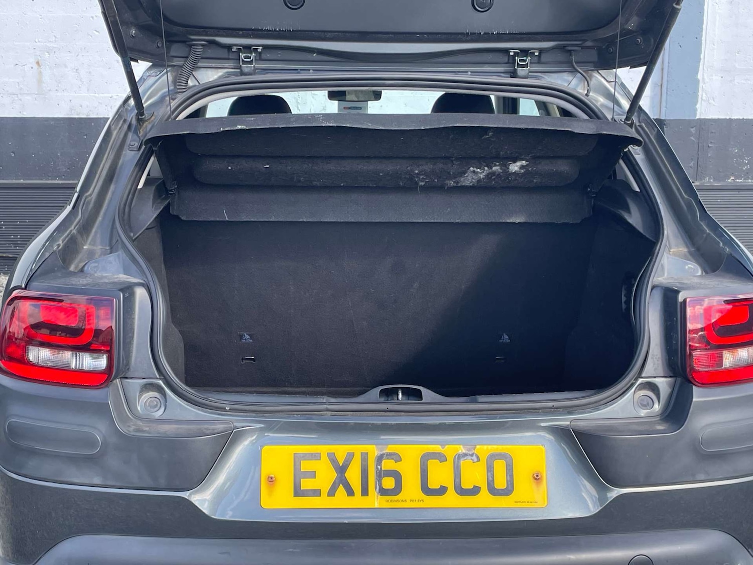 Used Citroen C4 Cactus 2016 for sale - 77818845: Photo 9